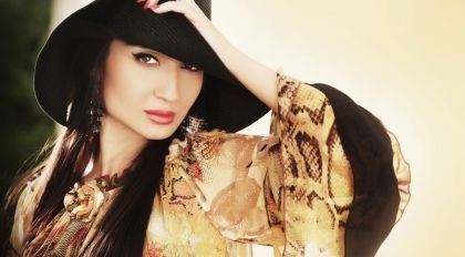 Скрипн Муниса Ризаева: “Феълим оғир эмас, уддабуронларни ёқтираман”(Эксклюзив)