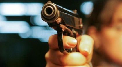Скрипн 86 ЁШЛИ АМЕРИКАЛИК ЕТИШМОВЧИЛИК САБАБ КАСАЛ РАФИҚАСИНИ ОТИБ ЎЛДИРДИ