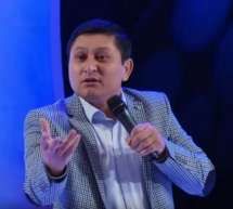 Скрипн Avaz Oxun: Mazza qilib kulish uchun konsertga so‘z ustasi sifatida emas, tomoshabin bo‘lib tushish kerak
