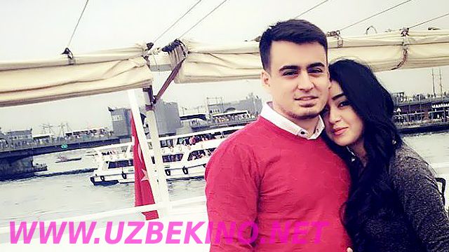 Скрипн Али Отажонов турмуш ўртоғи билан тушган суратини оммага тақдим этди