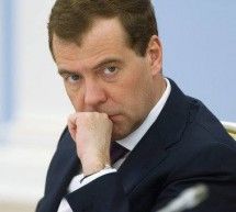 Скрипн Dmitriy Medvedevning tvitteri xakerlar hujumiga uchradi(UZBEKINO.NET)