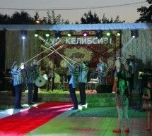Скрипн Poytaxtdagi “To‘ylar muborak” gala kechasi yulduzlarni birlashtirdi(UZBEKINO.NET)