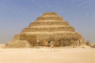 Скрипн Mutaxassislar dunyodagi eng qadimiy ehromga zarar yetkazishdi